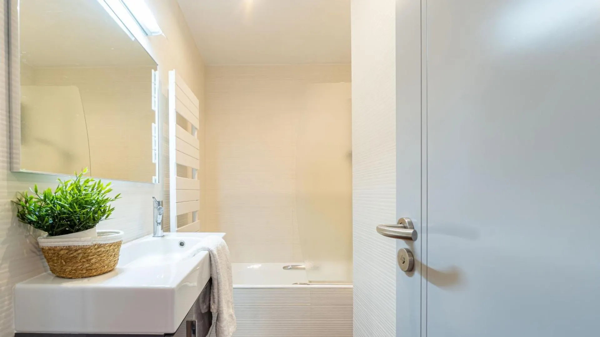 416-Apartamento Con Vistas Mar Y Piscina Roses 0*,