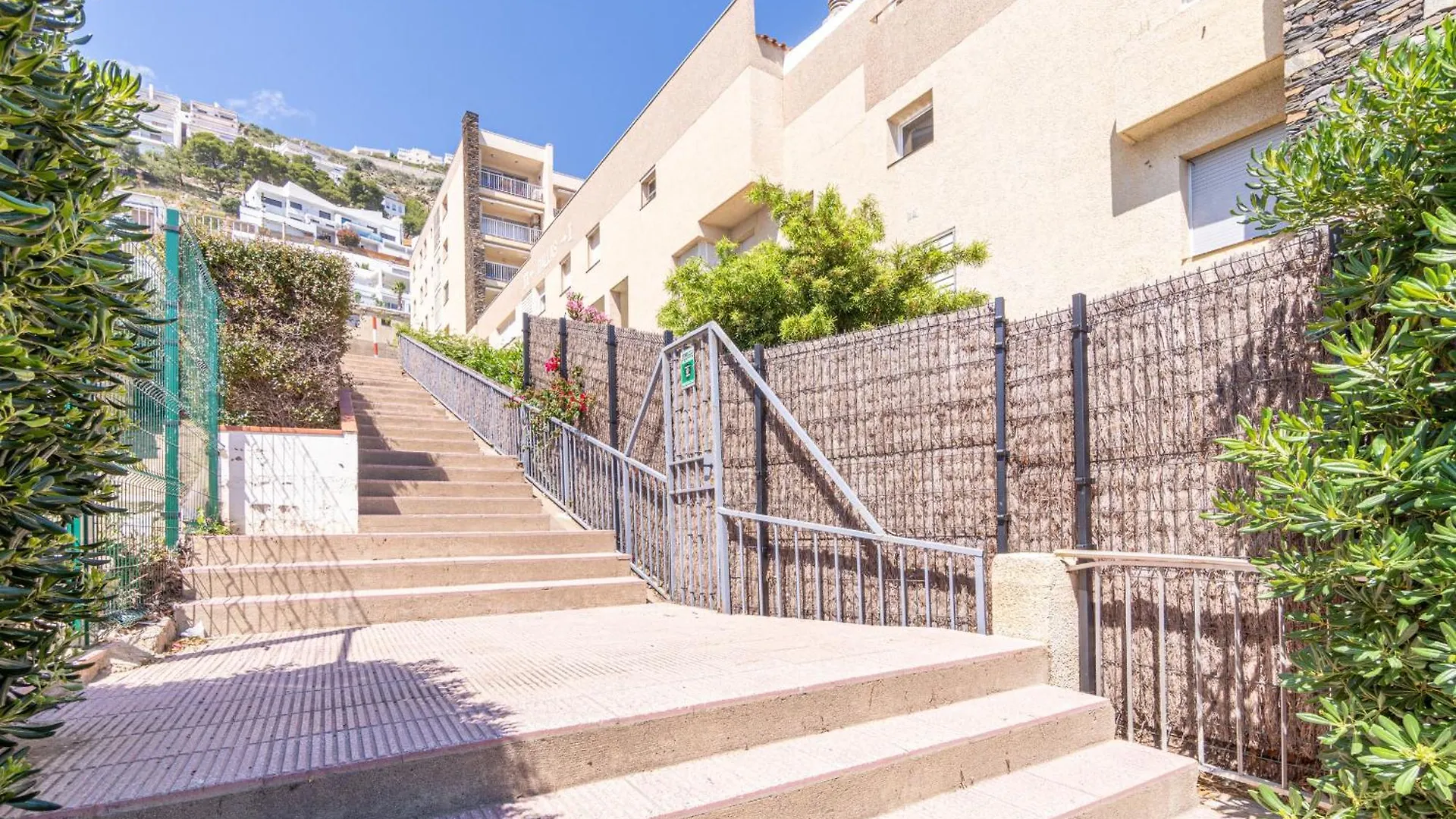 416-Apartamento Con Vistas Mar Y Piscina Roses Appartamento